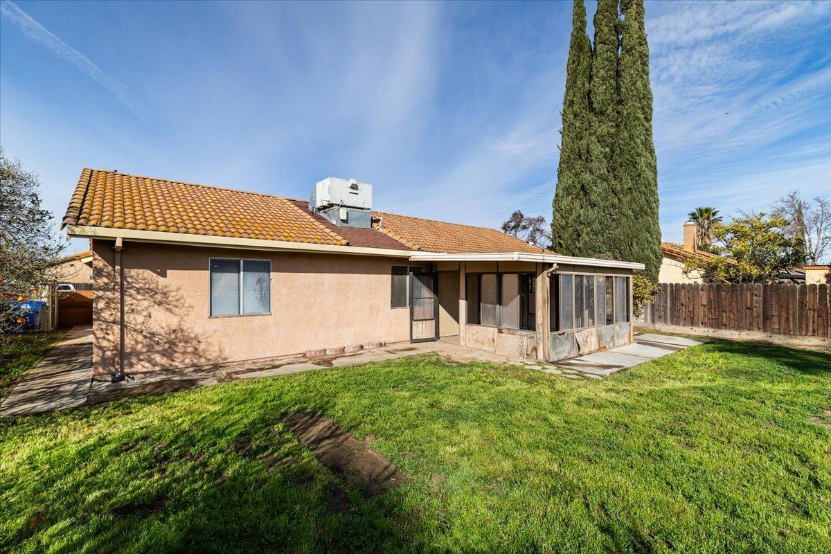 Los Banos, California 93635, United States, 2 Bedrooms Bedrooms, ,2 BathroomsBathrooms,Residential,Pending,4995