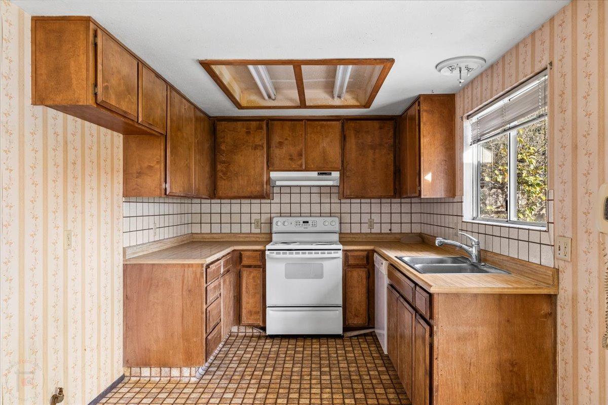 Los Banos, California 93635, United States, 2 Bedrooms Bedrooms, ,2 BathroomsBathrooms,Residential,Pending,4995