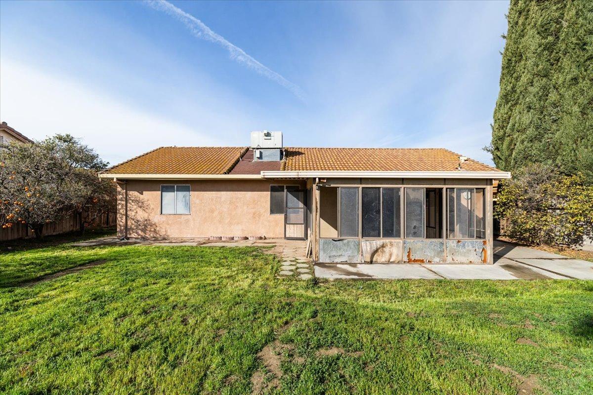 Los Banos, California 93635, United States, 2 Bedrooms Bedrooms, ,2 BathroomsBathrooms,Residential,Pending,4995