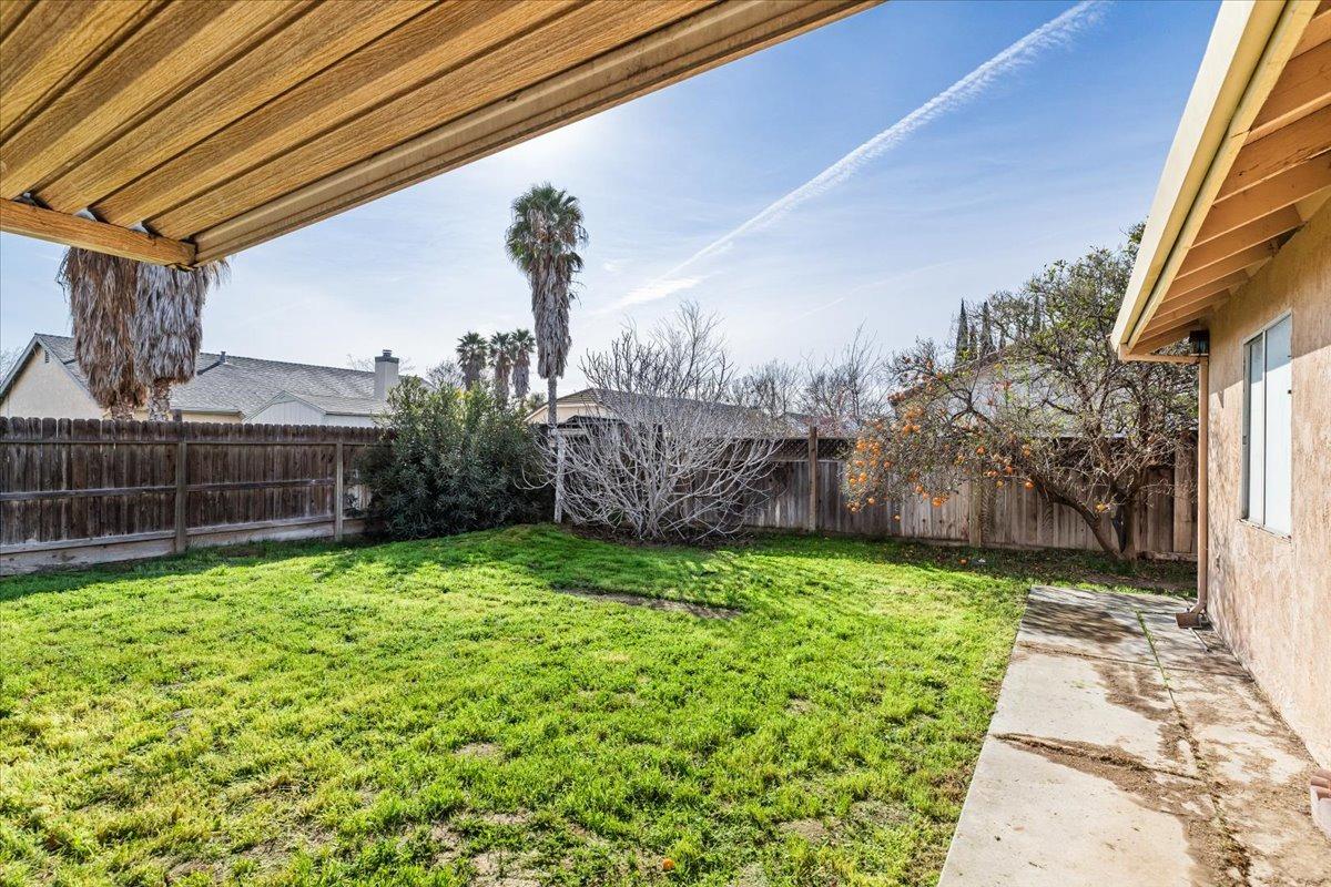 Los Banos, California 93635, United States, 2 Bedrooms Bedrooms, ,2 BathroomsBathrooms,Residential,Pending,4995