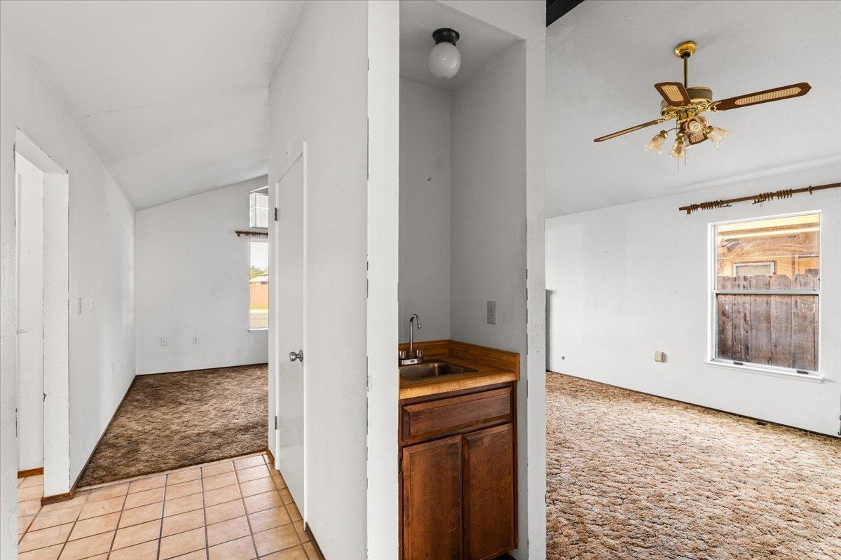 Los Banos, California 93635, United States, 2 Bedrooms Bedrooms, ,2 BathroomsBathrooms,Residential,Pending,4995