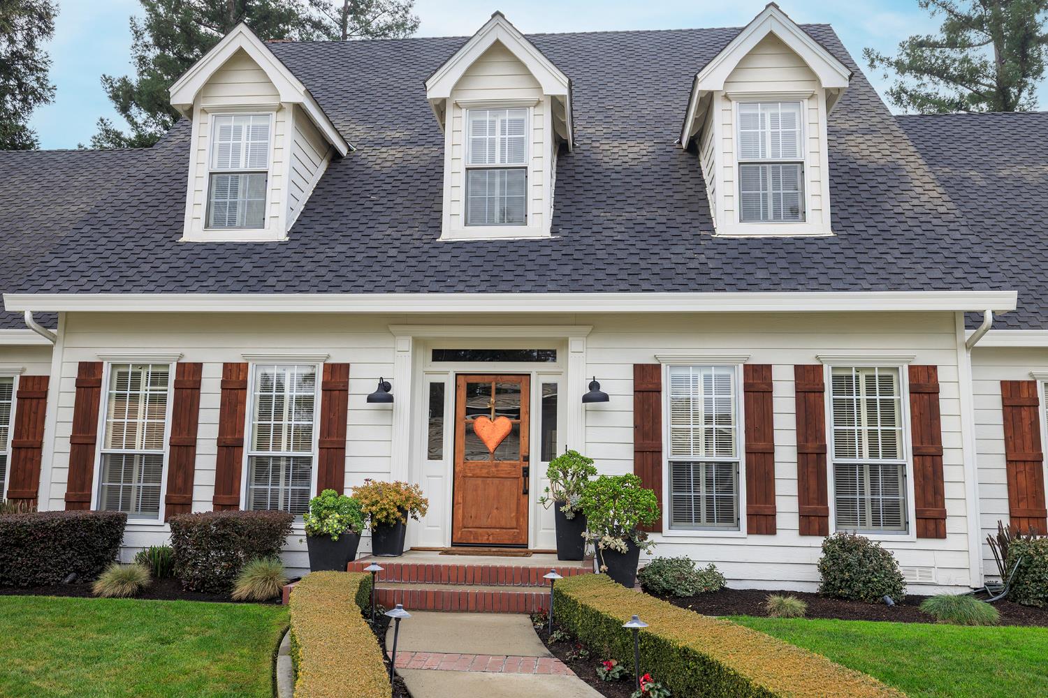 2220 Castleview Drive