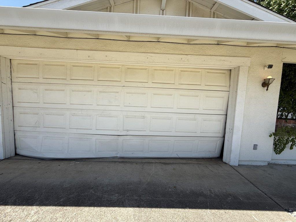 8045 Mesa Oak Way