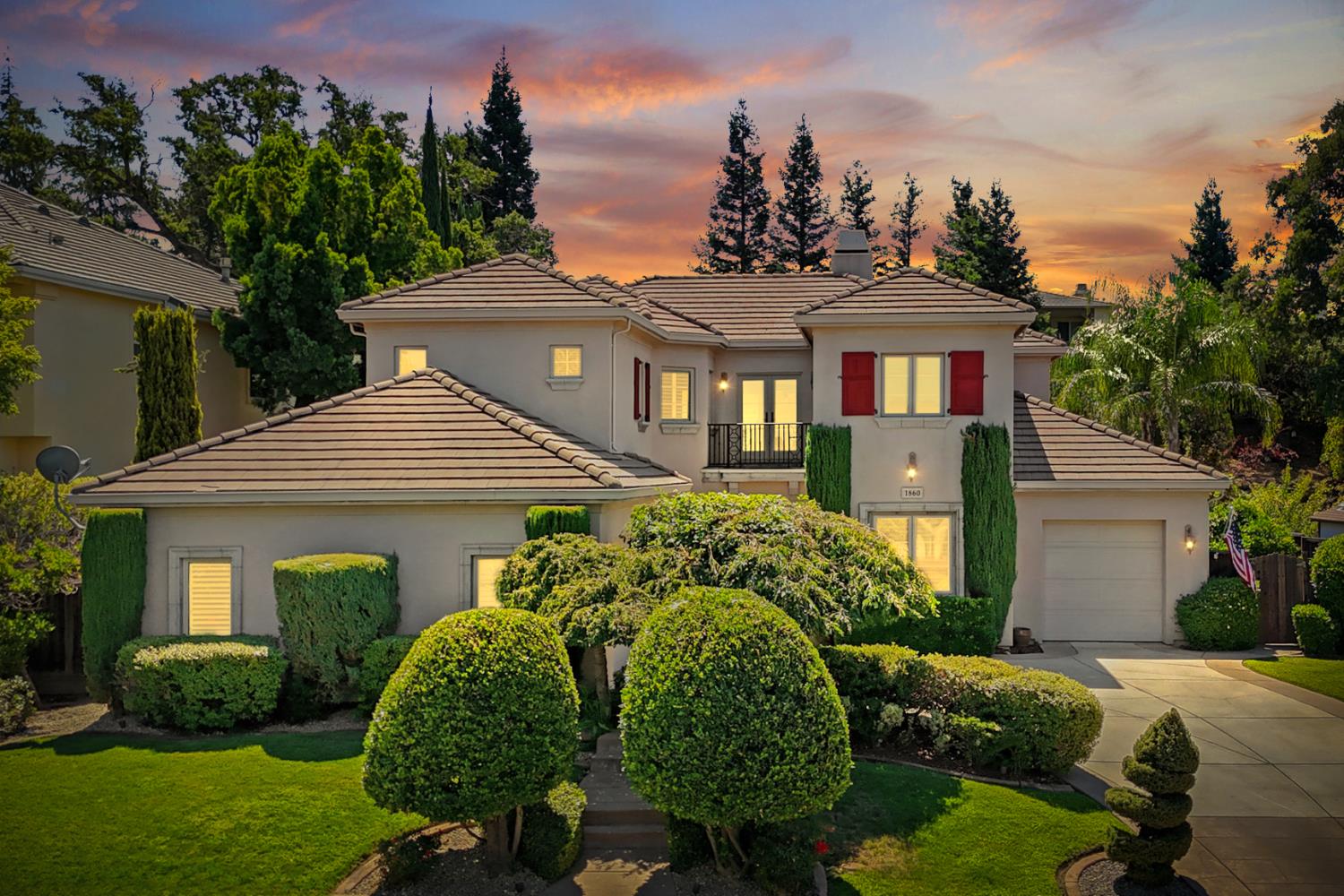 1860 Park Oak Drive