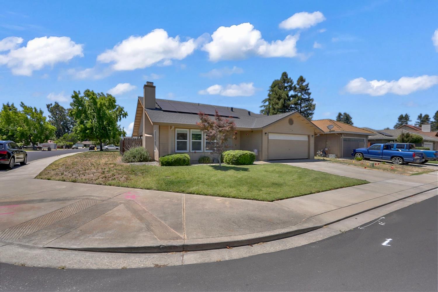 5713 Prince Edward Lane