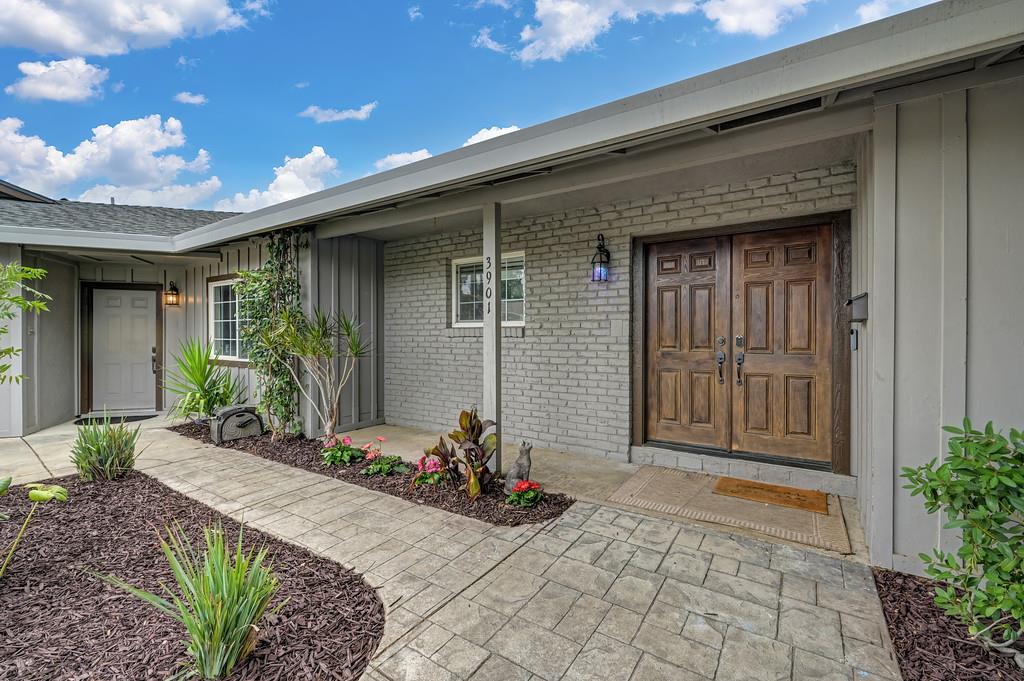 3901 Hancock Drive