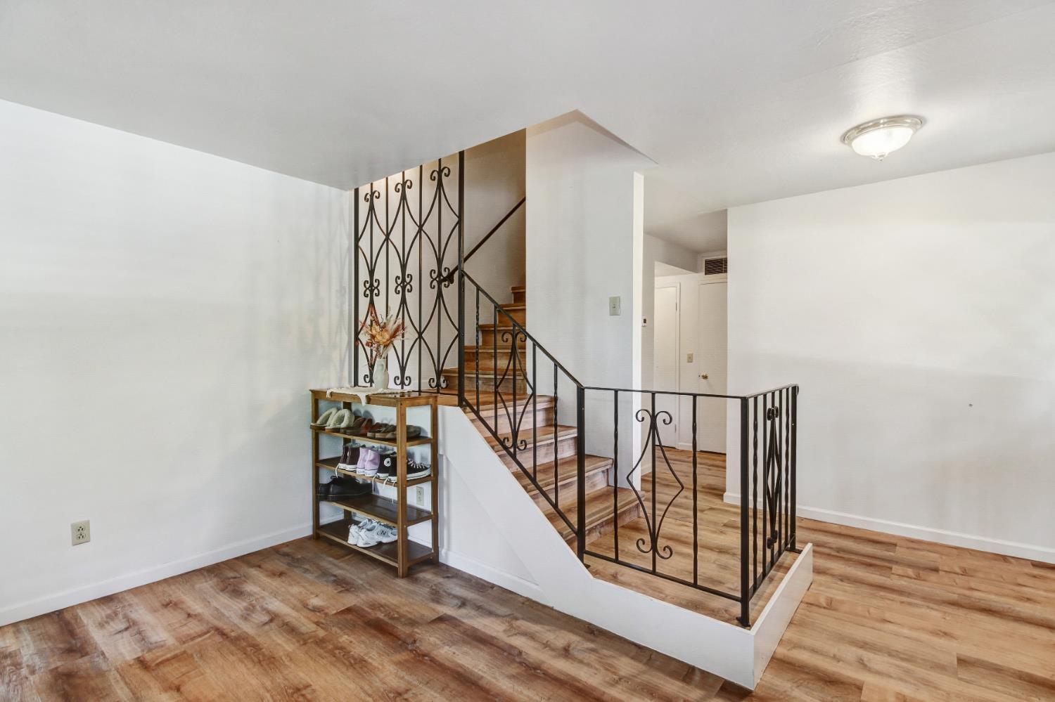 4934 Huntridge Lane