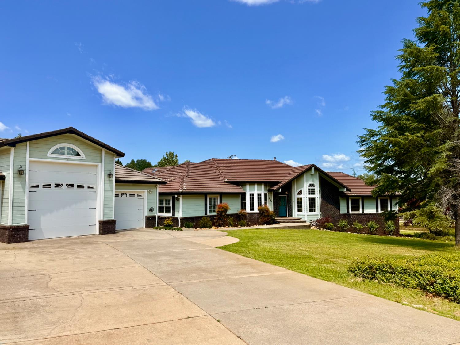 3044 Roughrider Court
