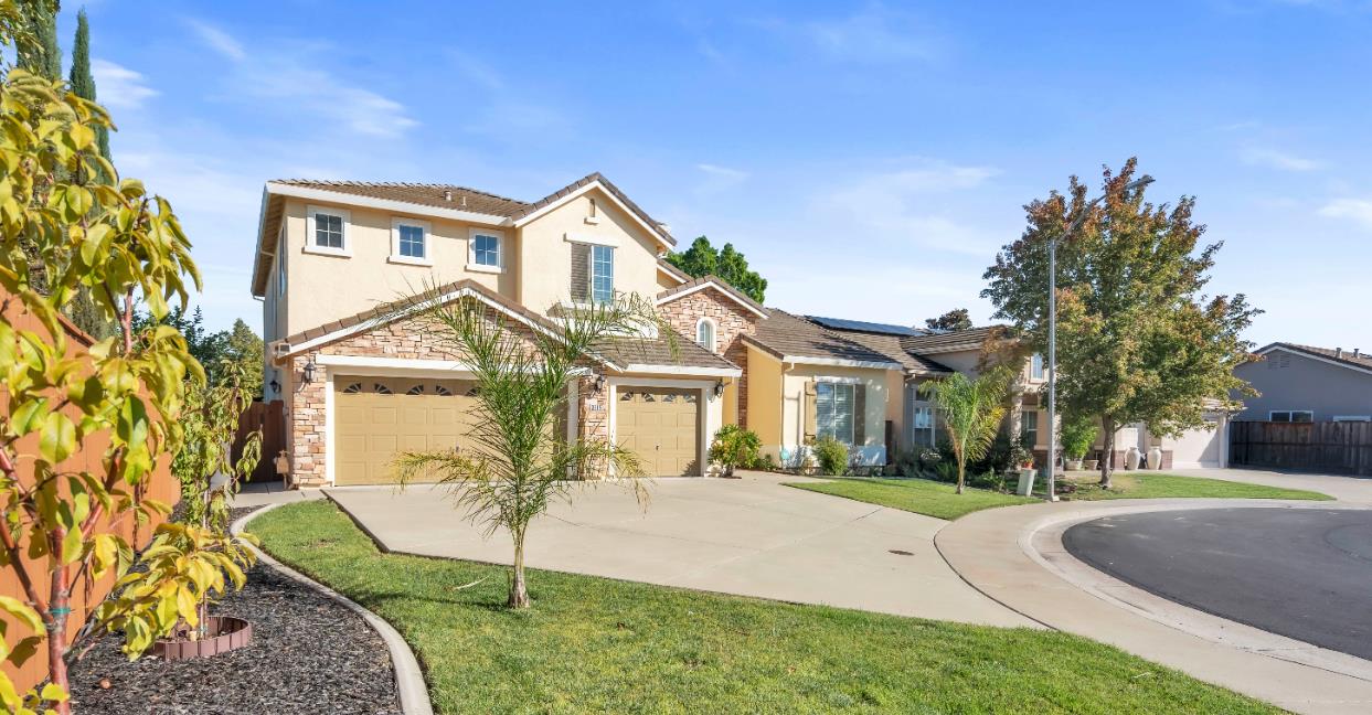 3315 VICTORIA ISLAND Court
