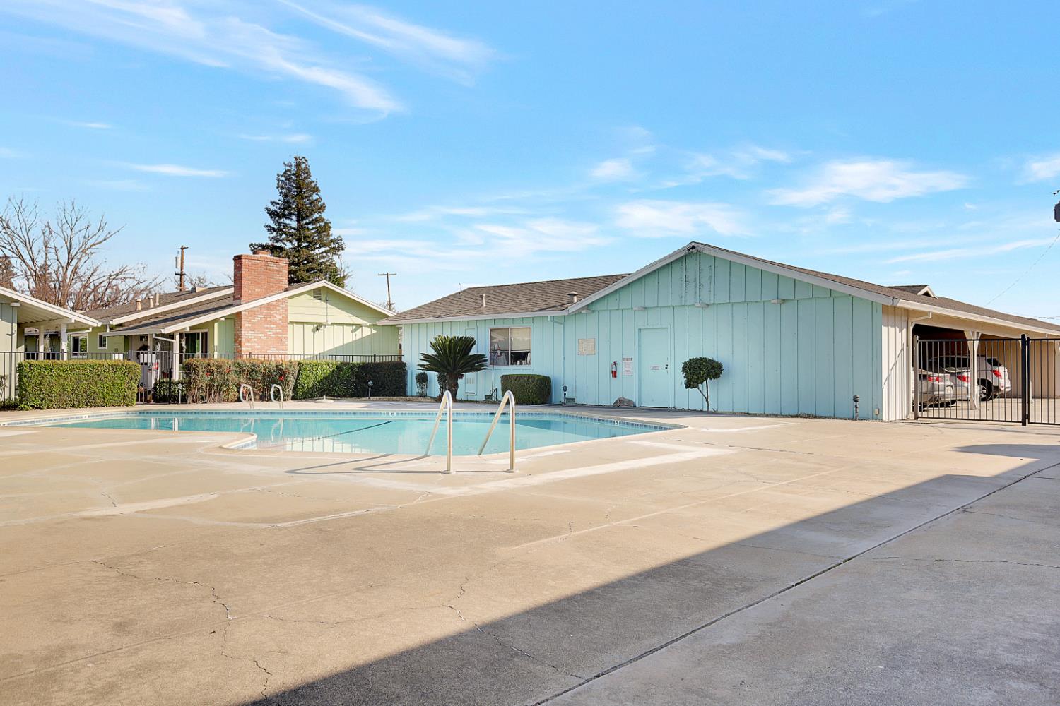 1721 Ramirez Street 8