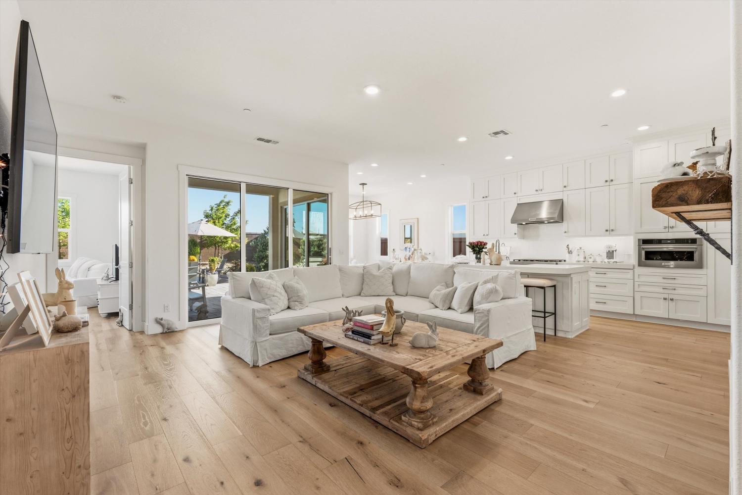 4279 Eagle View Way