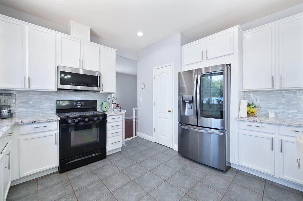 1136 Kensington Lane