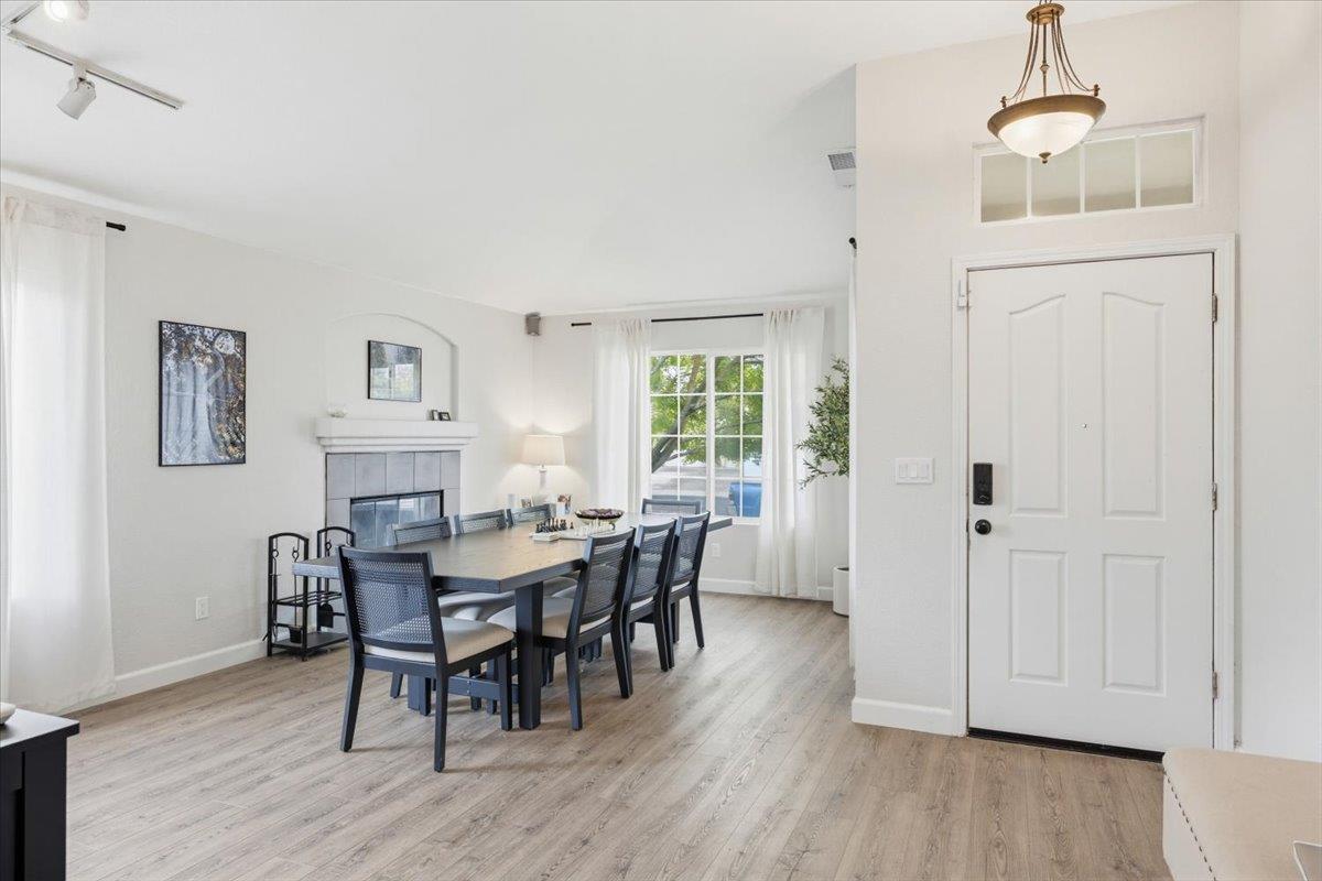 10044 Oglethorpe Way