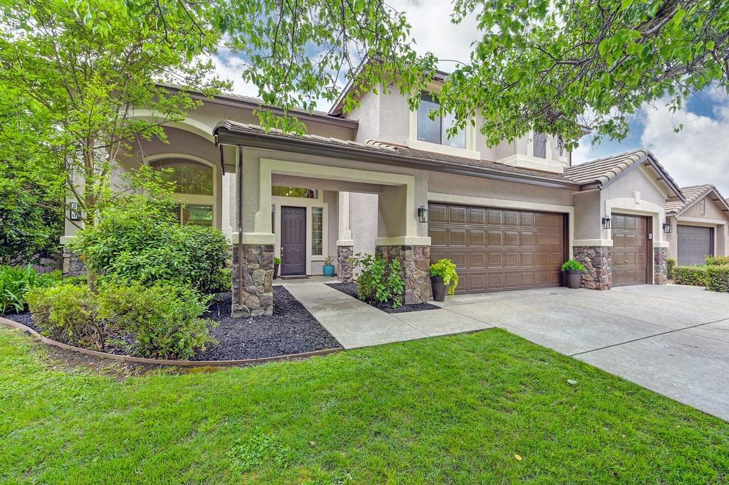 260 Woodhaven Place