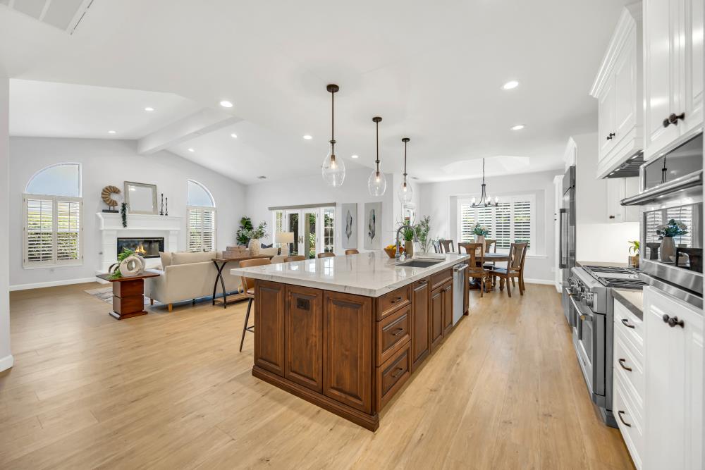 9788 Weddington Circle