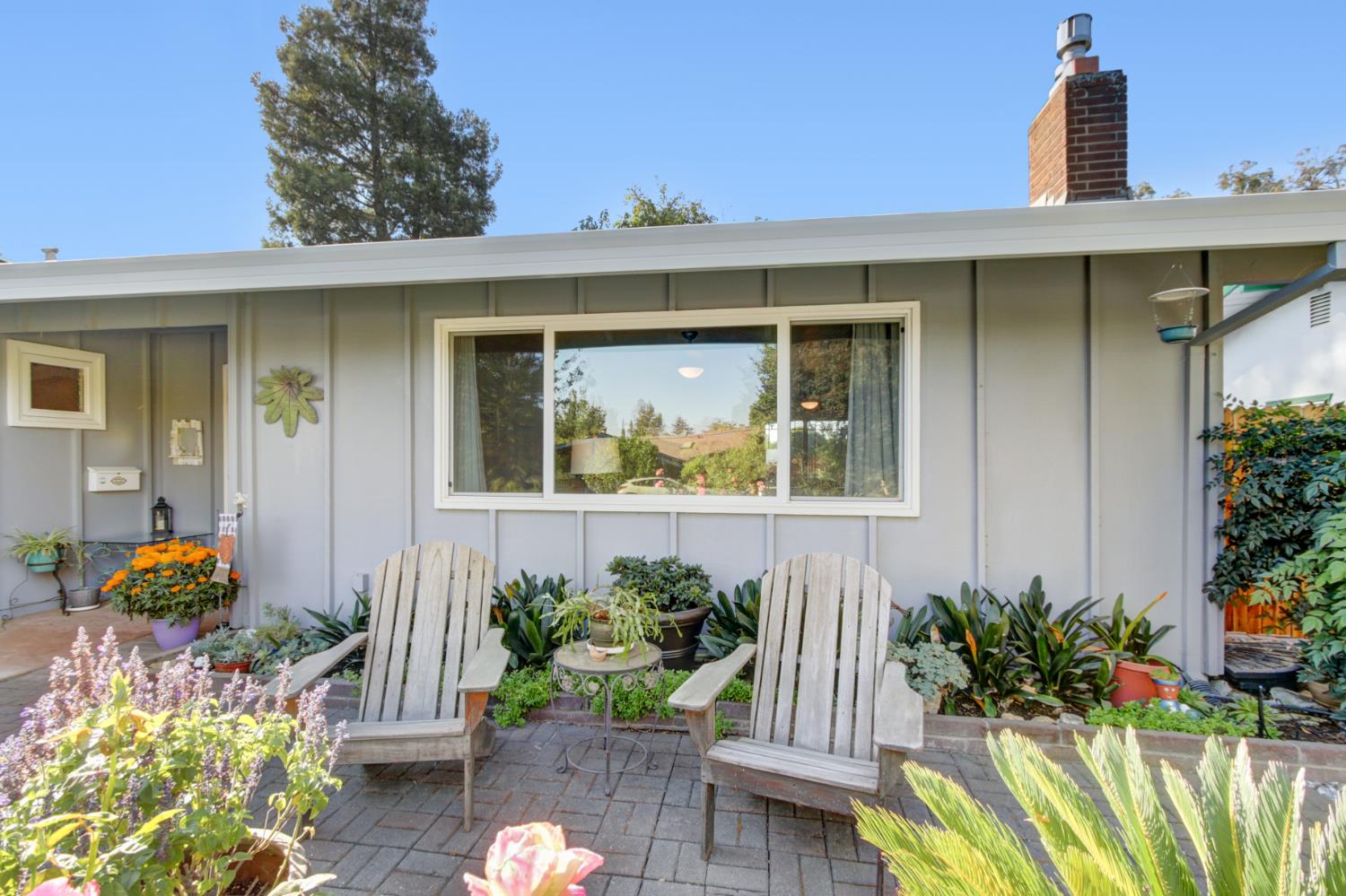 3422 Breton Avenue