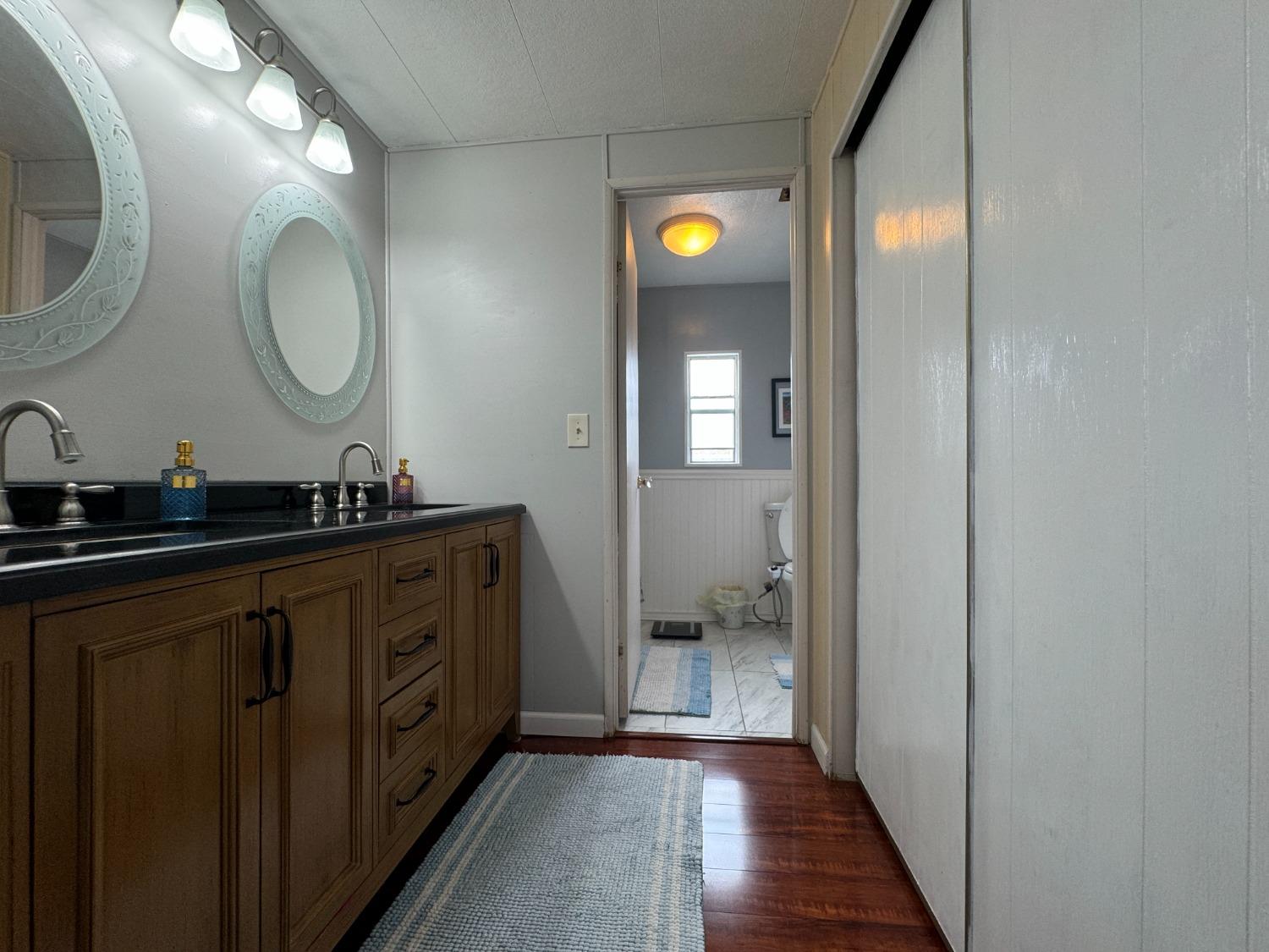 275 Burnett Avenue 148