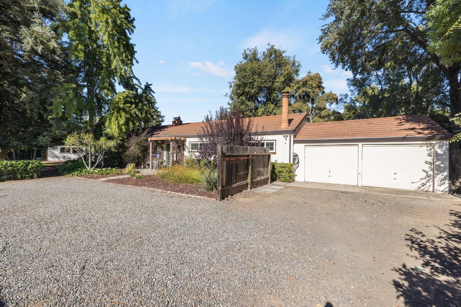 2601 Sierra Boulevard