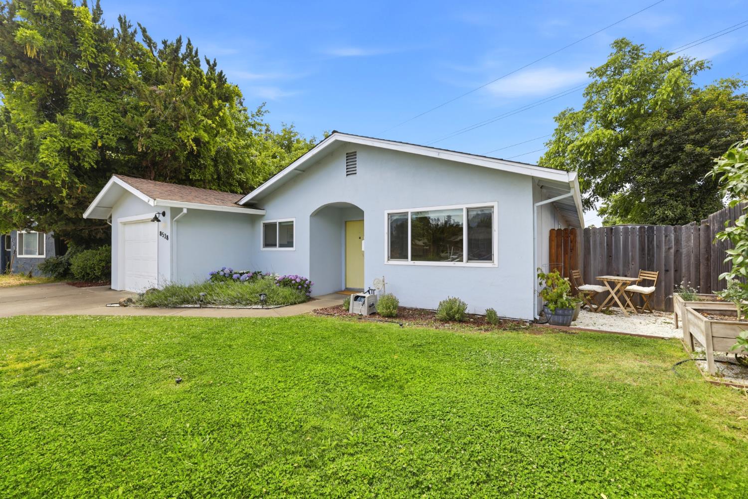 8538 Everglade Drive