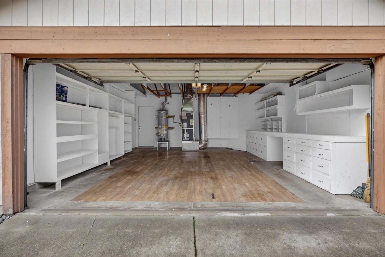 7813 Shimmer River Lane