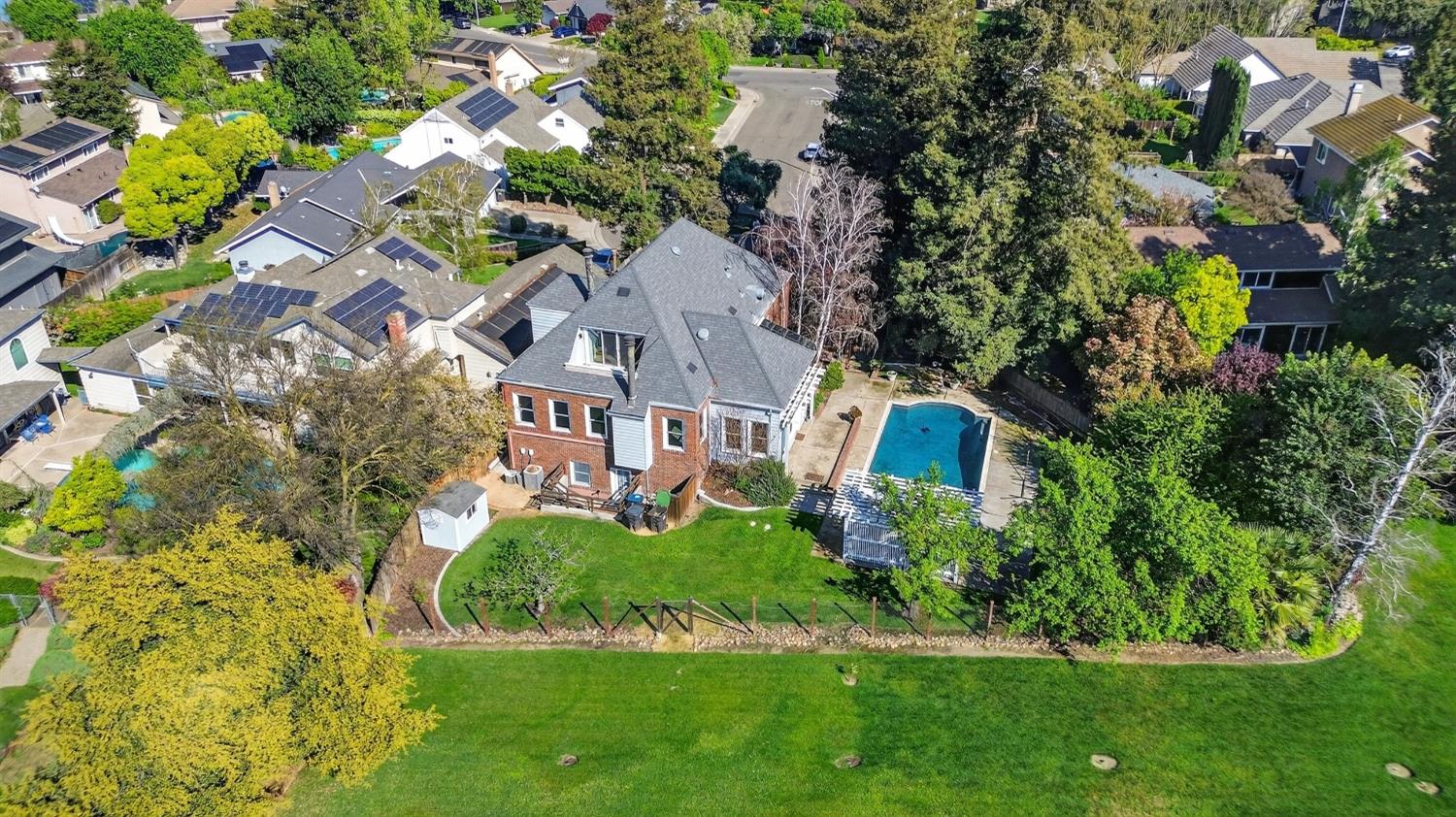 3928 Waynesboro Court