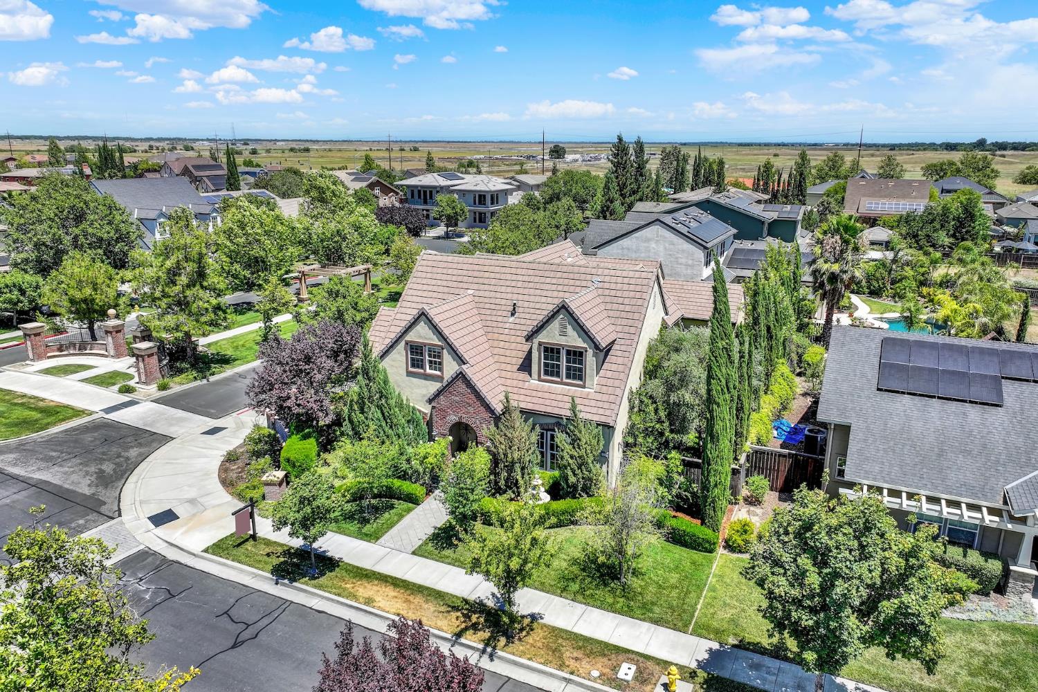 2101 Promenade Drive