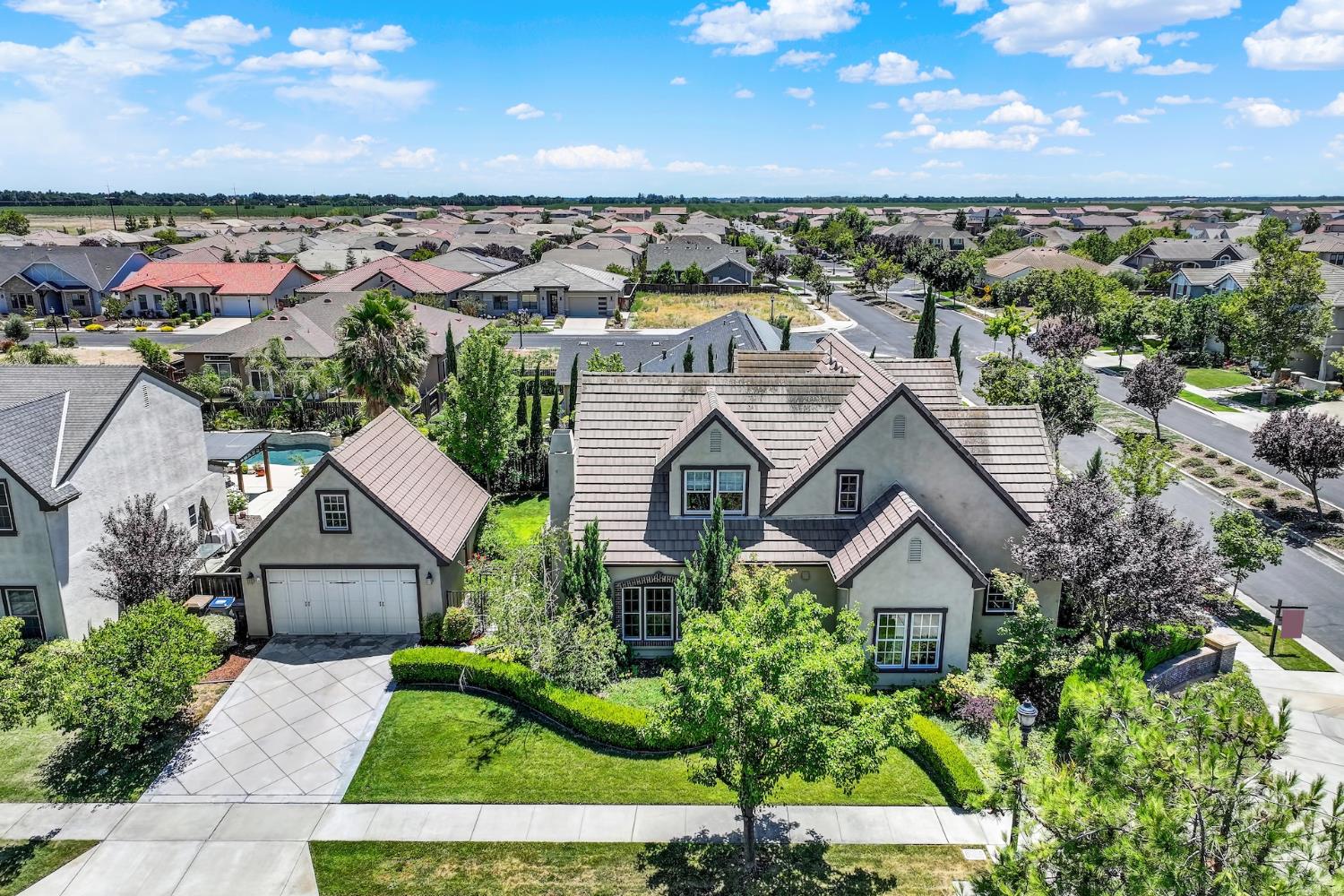 2101 Promenade Drive