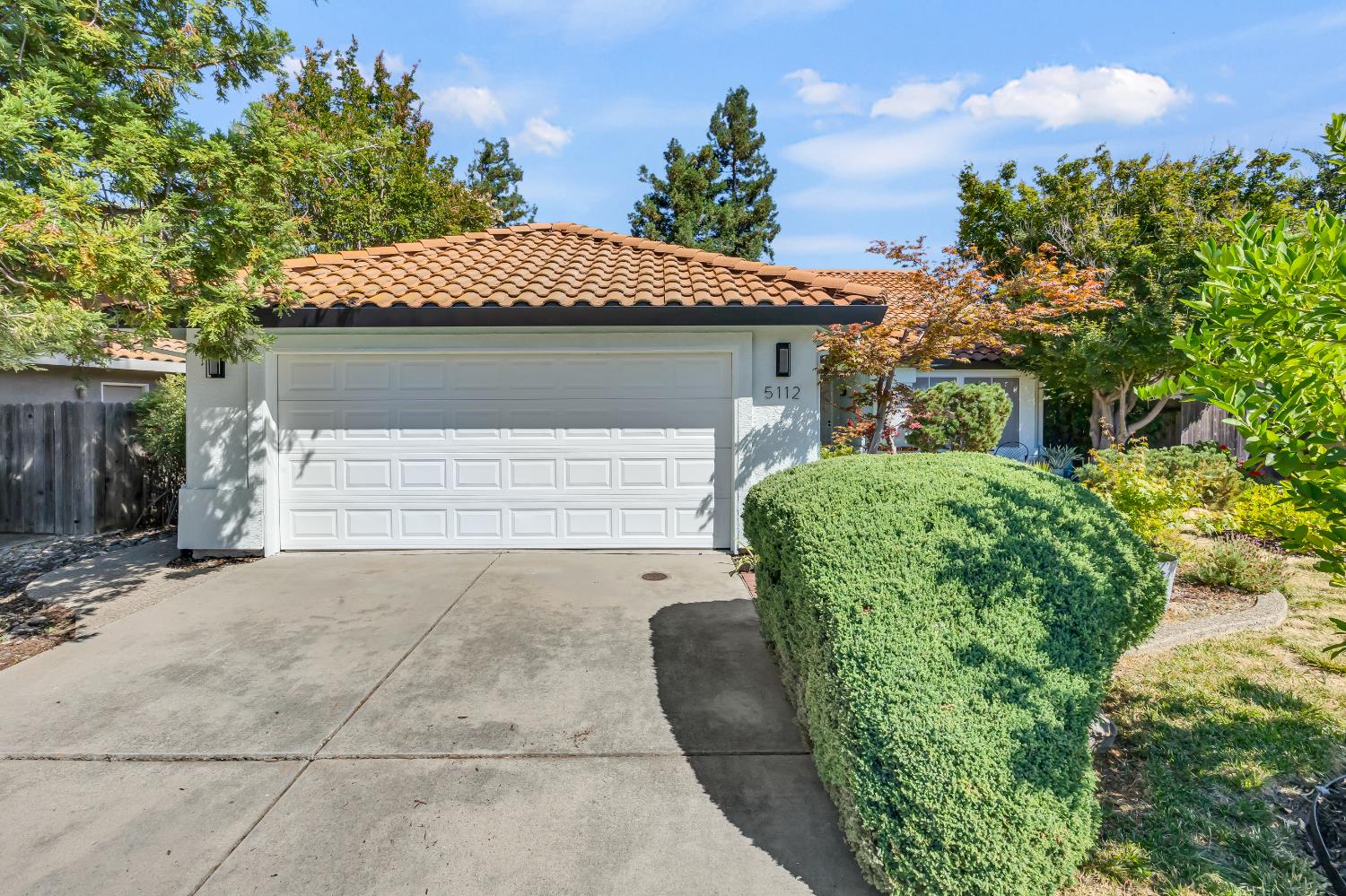 5112 Charter Court
