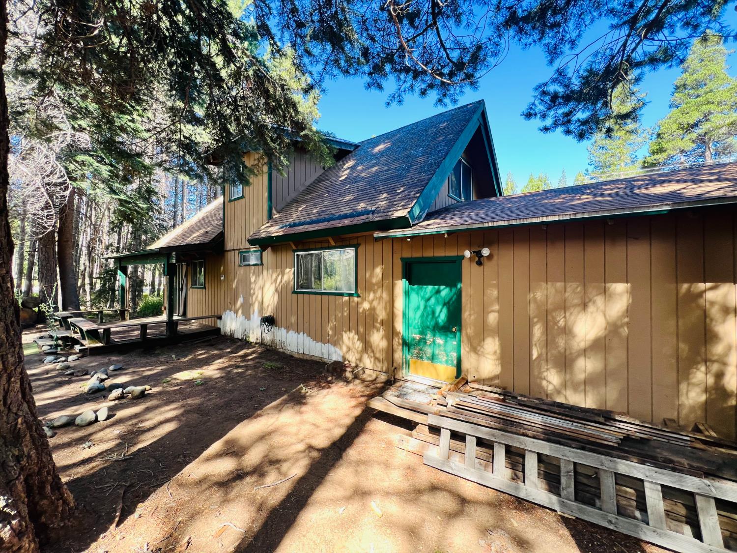 1100 E San Bernardino Avenue