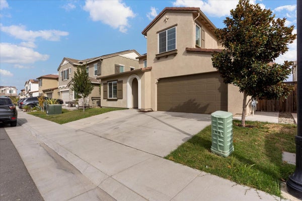8016 SUN BEAM WAY, ROSEVILLE, CA 95747 - Image ce18fcb71a316bf4c408980f8f4fe4e5/3187639799