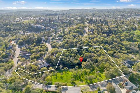MLS: 225061831
