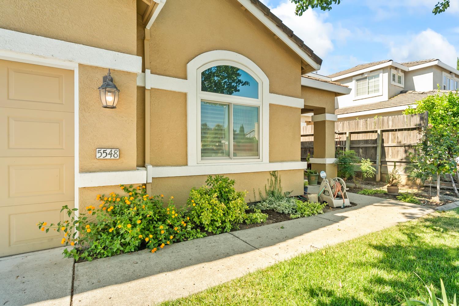 5548 Red Jasper Way