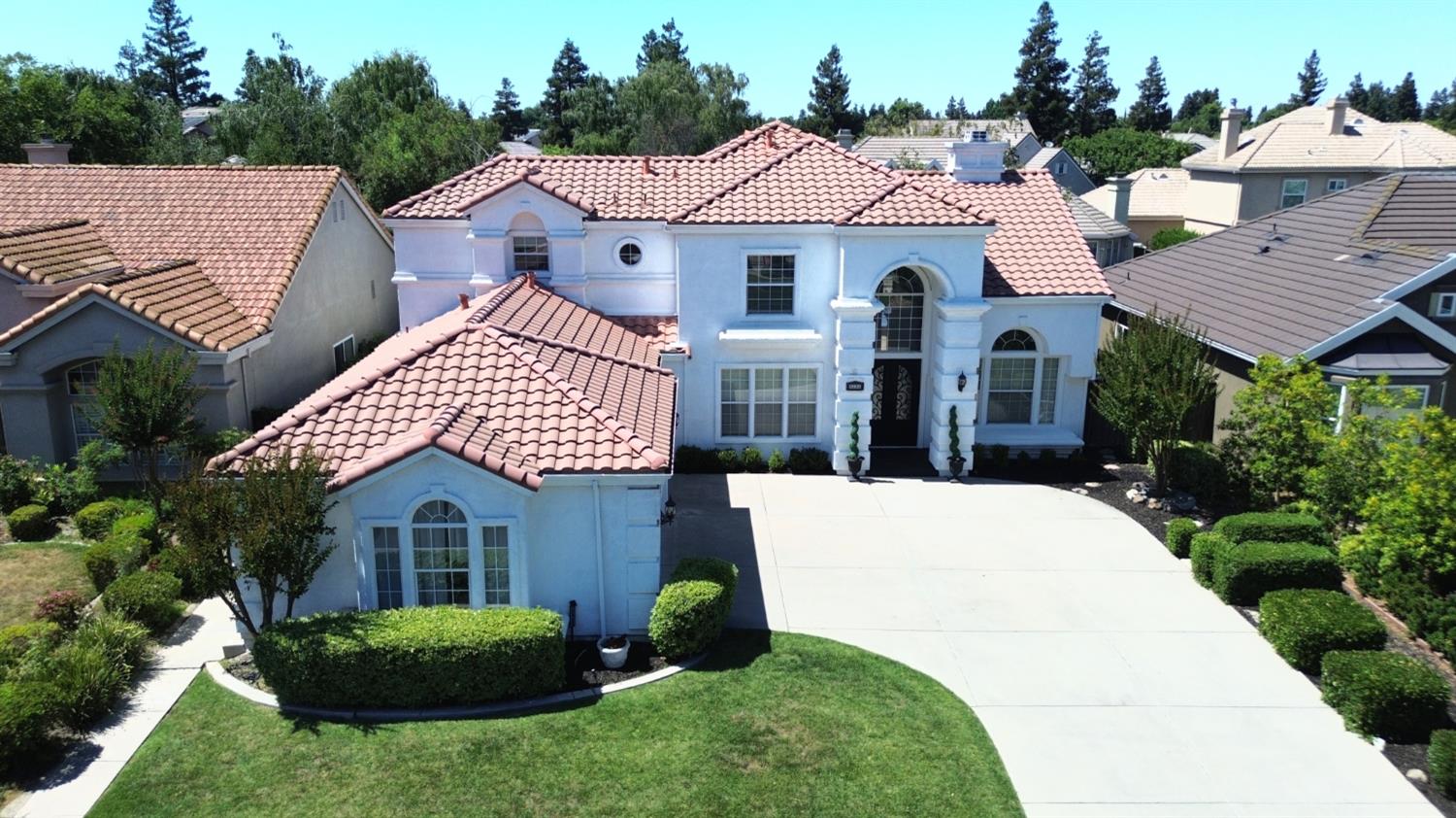 4686 Pine Valley Circle