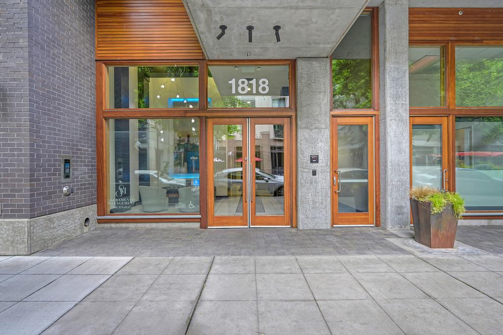 1818 L Street 402