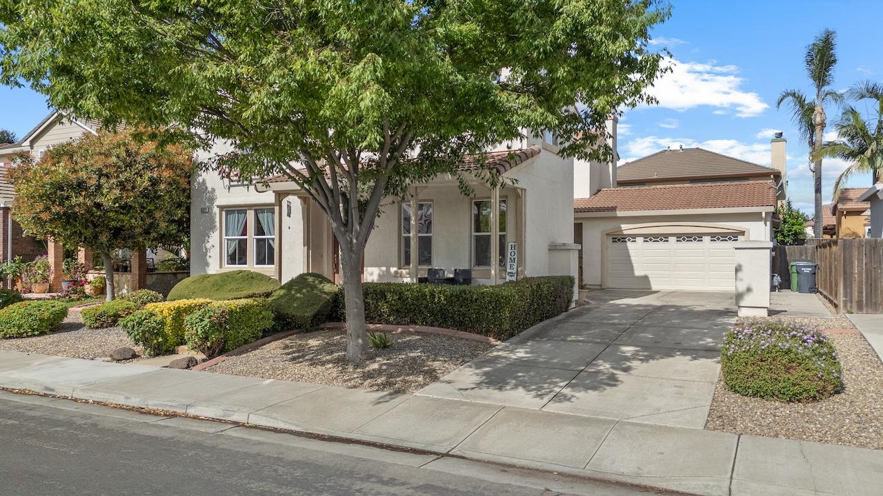 521 McDowell Way