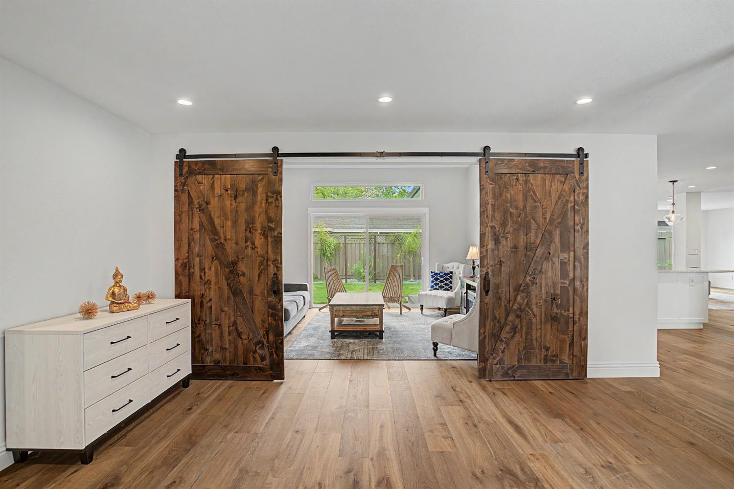 2707 Latham Drive
