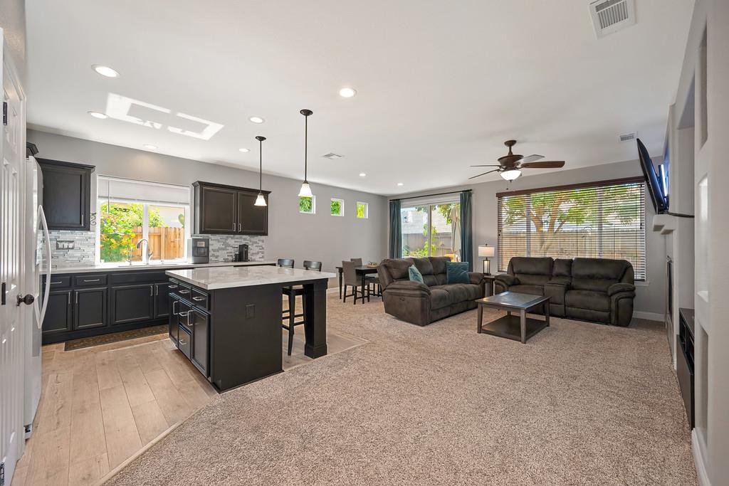 4243 Choteau Circle