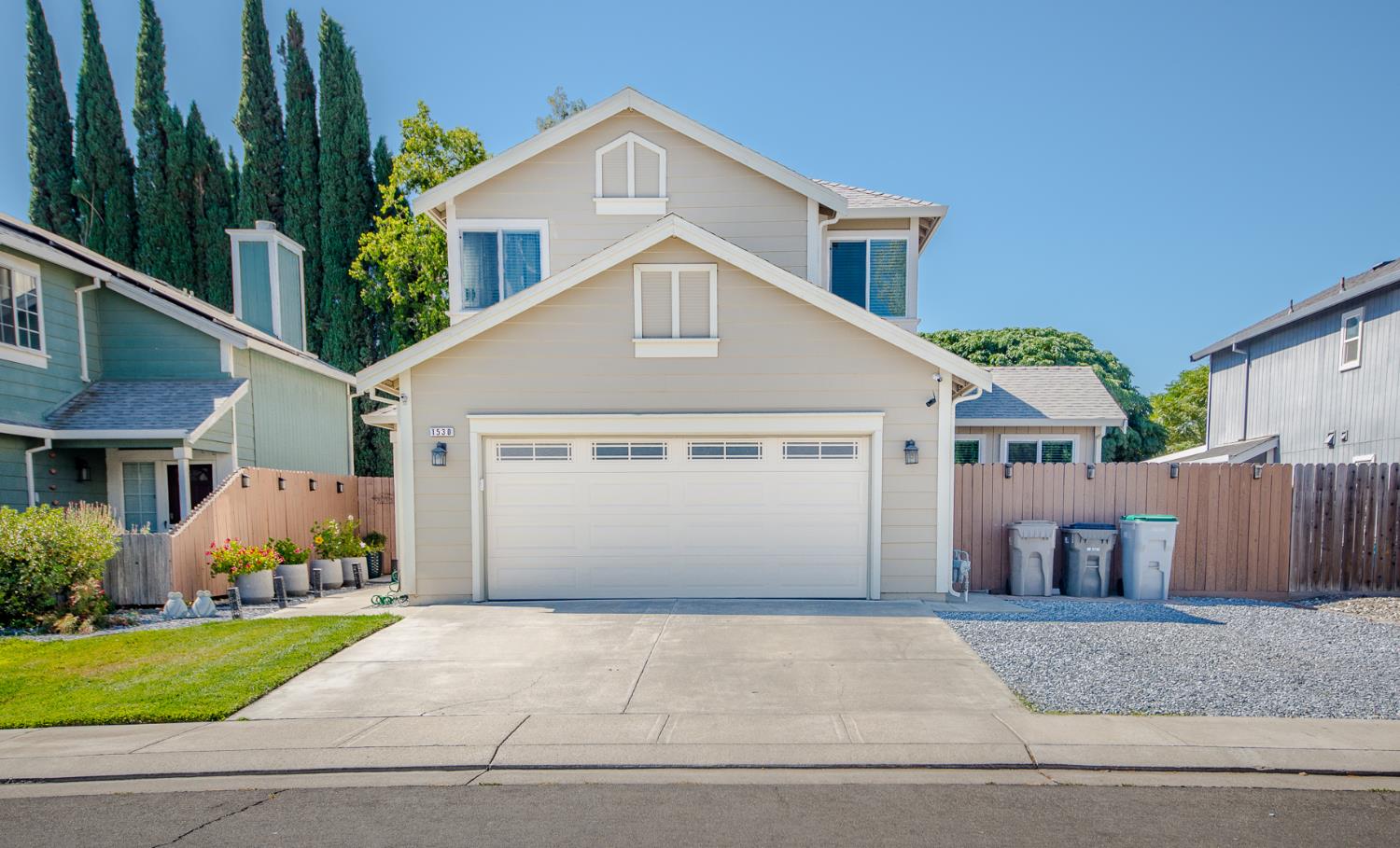 1530 Paradise Valley Drive