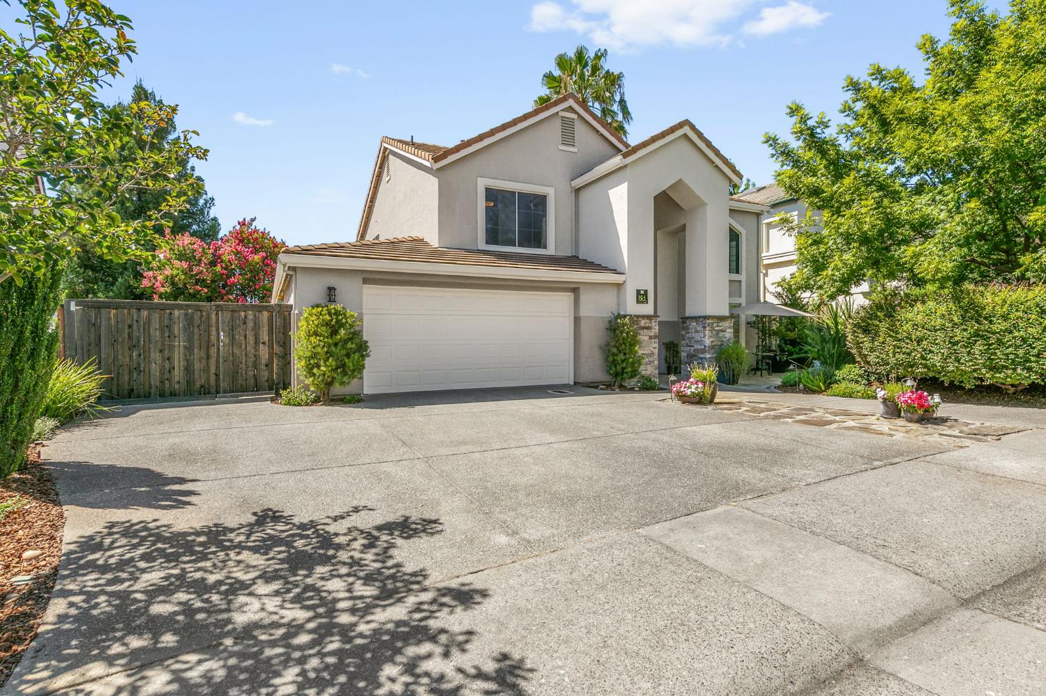 106 Gisler Court