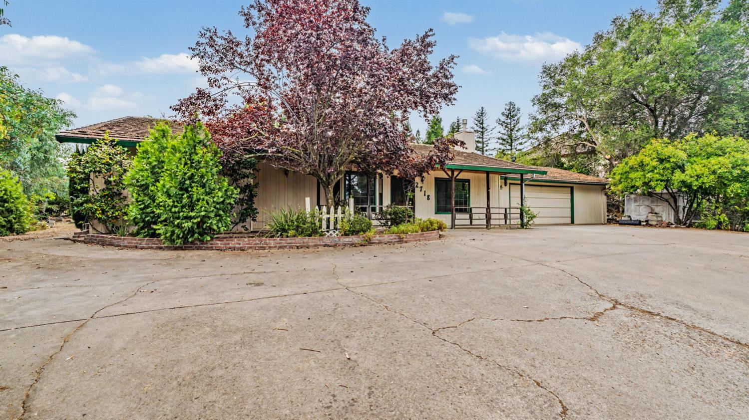 2718 Vista Del Lago Drive