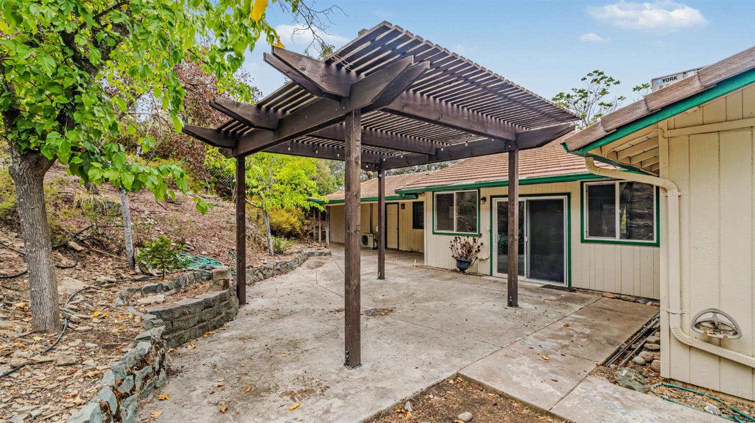 2718 Vista Del Lago Drive