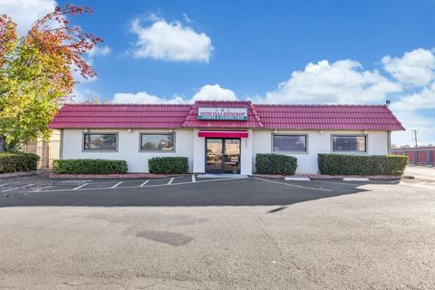 MLS: 225044457