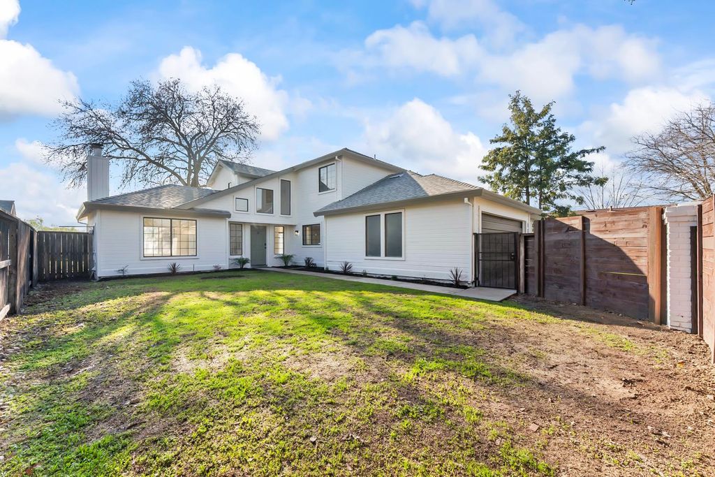 Photo of 366 Main Avenue, Sacramento, CA 95838 (MLS # 226006795)