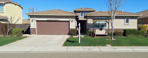 935 Mono Street Manteca CA 95337