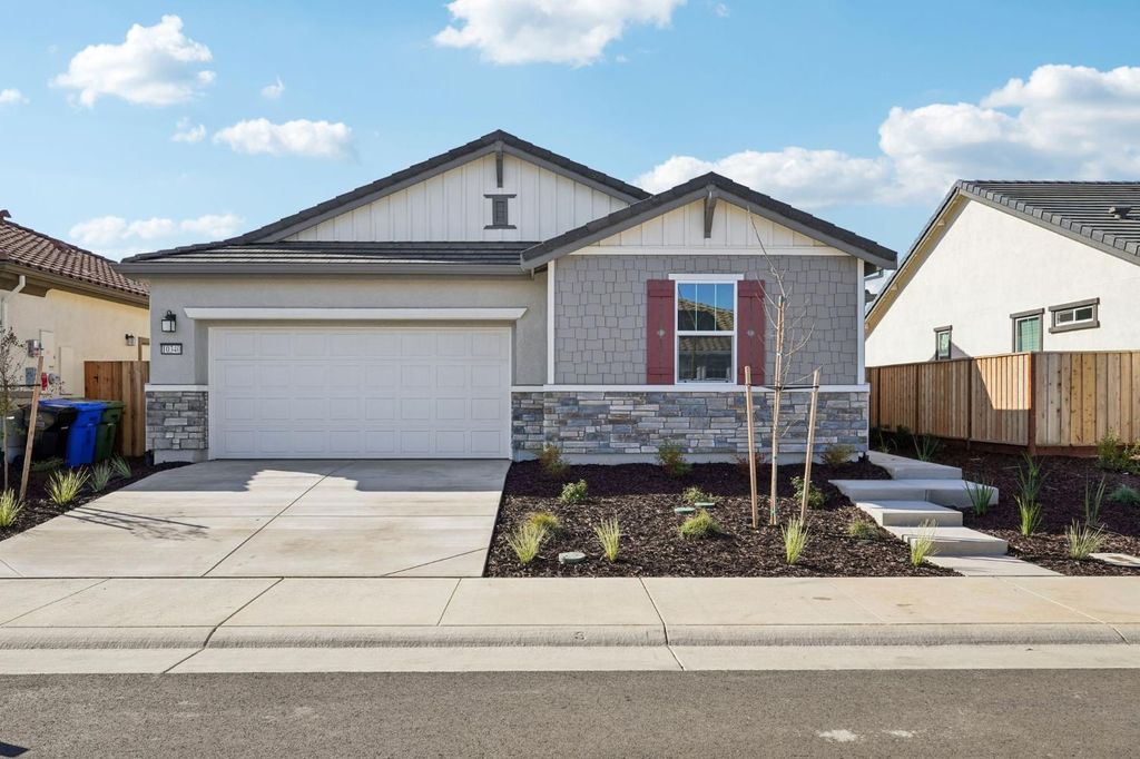 Photo of 10340 W Hema Way, Elk Grove, CA 95757 (MLS # 226035404)