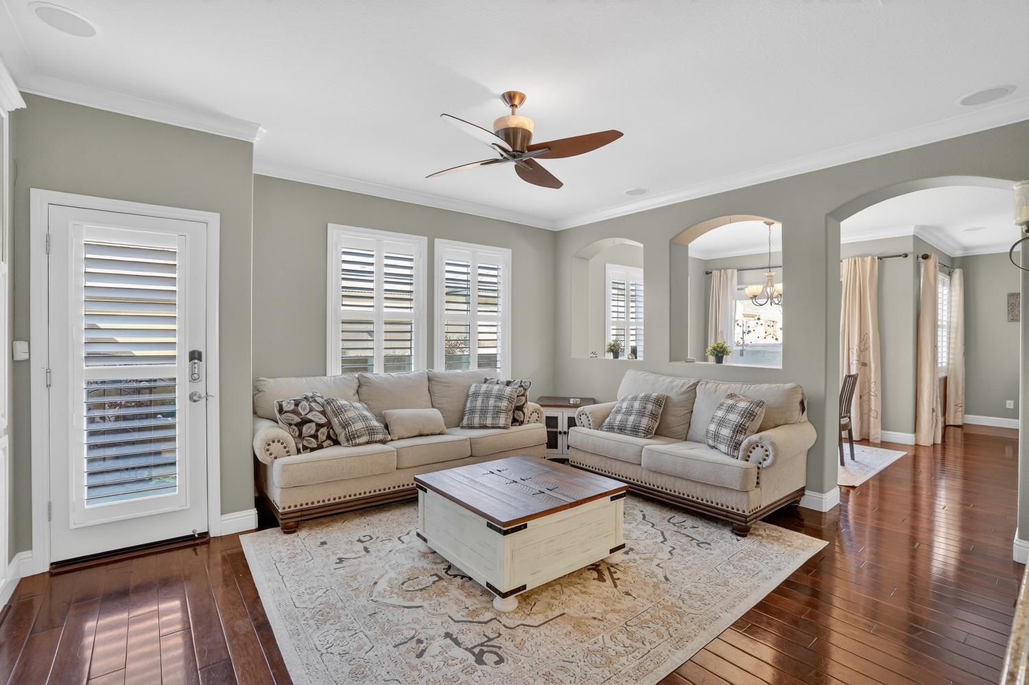 8006 N Linda Isle Lane