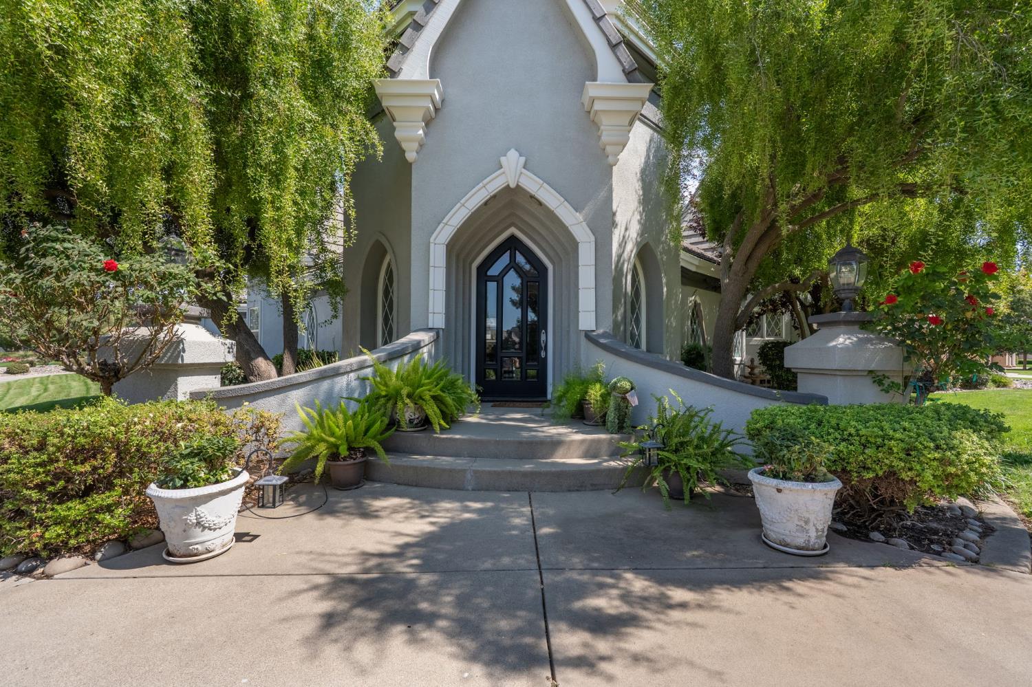 9900 Poppy Hills Drive