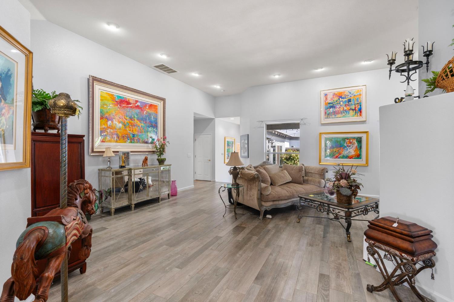 9900 Poppy Hills Drive