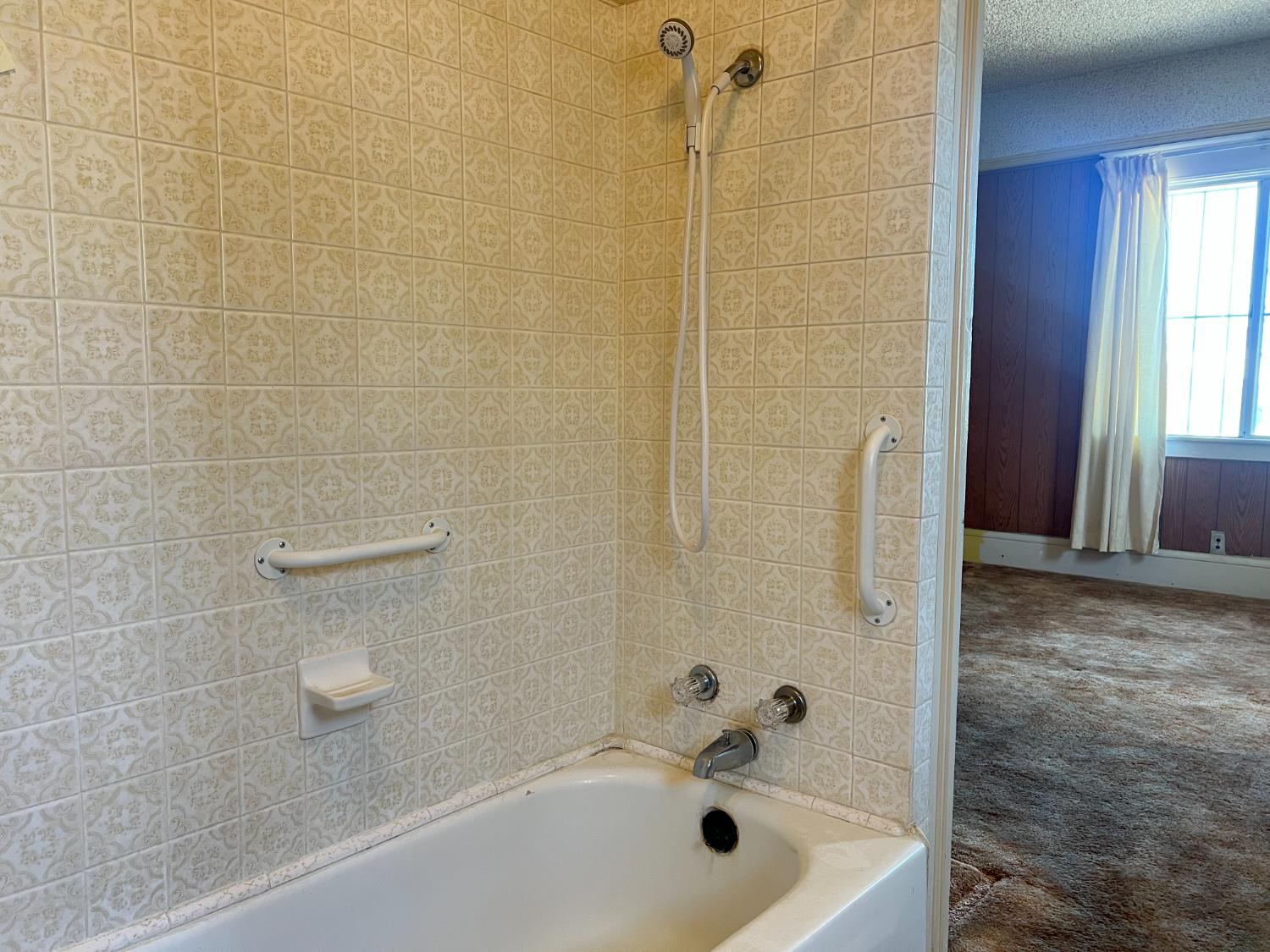 Stockton, California 95206, United States, 2 Bedrooms Bedrooms, ,1 BathroomBathrooms,Residential,Active,155741