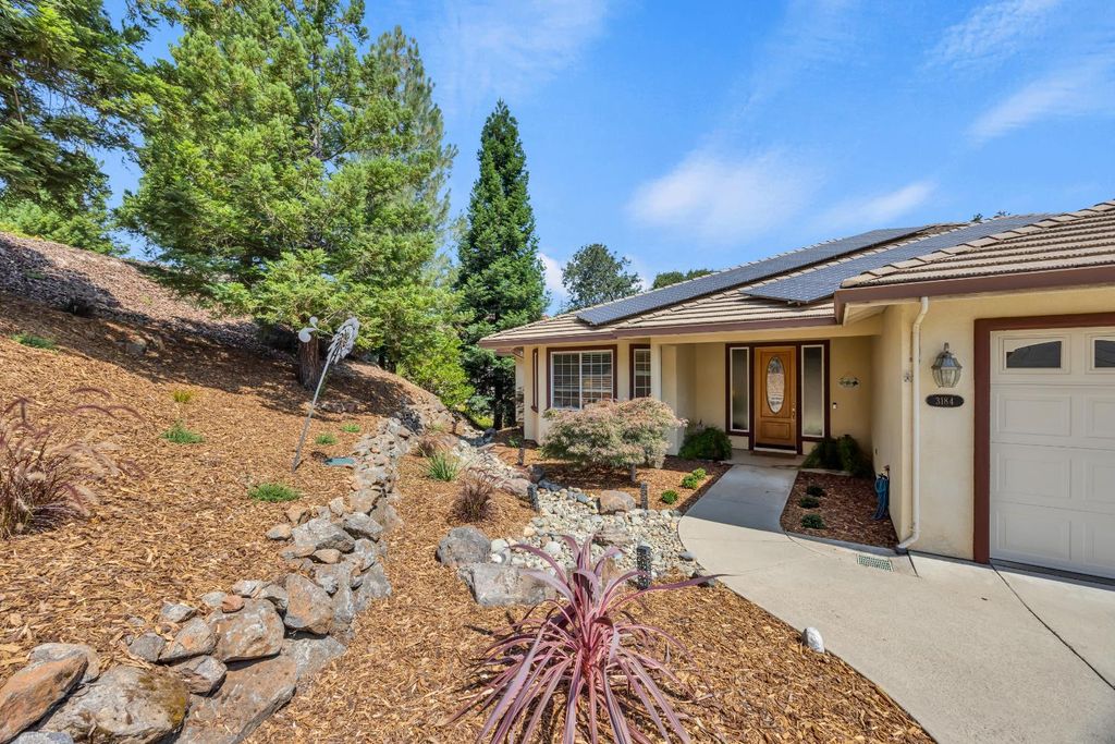 Photo of 3184 Chasen Drive, Cameron Park, CA 95682 (MLS # 225131026)